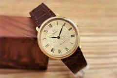 应对表带掉色：欧米茄表的完美急救指南